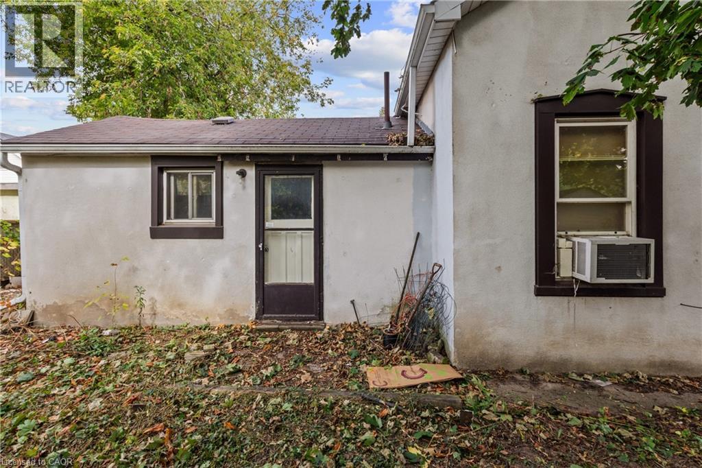 70 Murray Street, Brantford, Ontario N3S 5N9 - Photo 4 - 40786584