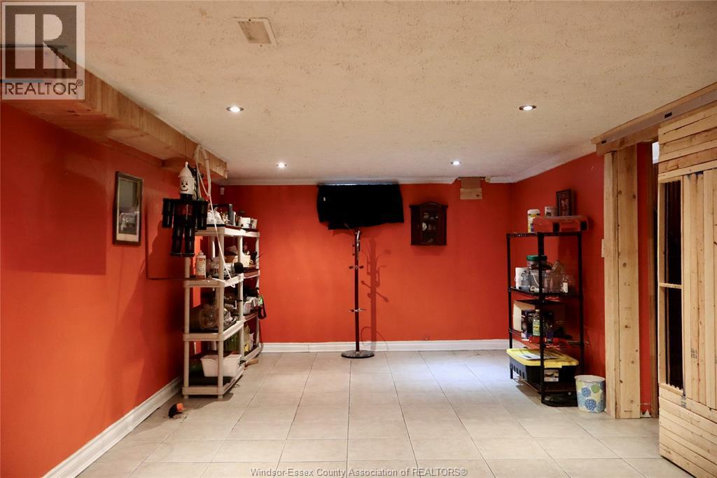 3086 Avondale Avenue, Windsor, Ontario  N9E 1X3 - Photo 16 - 25028329