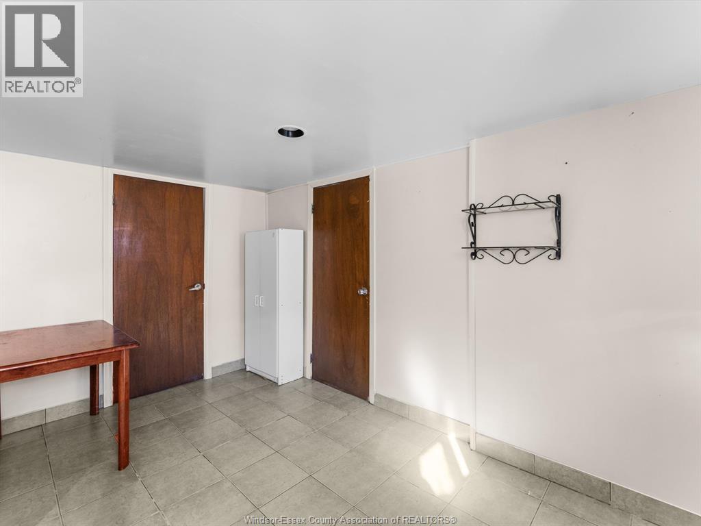 3493 Peter Street, Windsor, Ontario N9C 1J4 - Photo 19 - 25028346