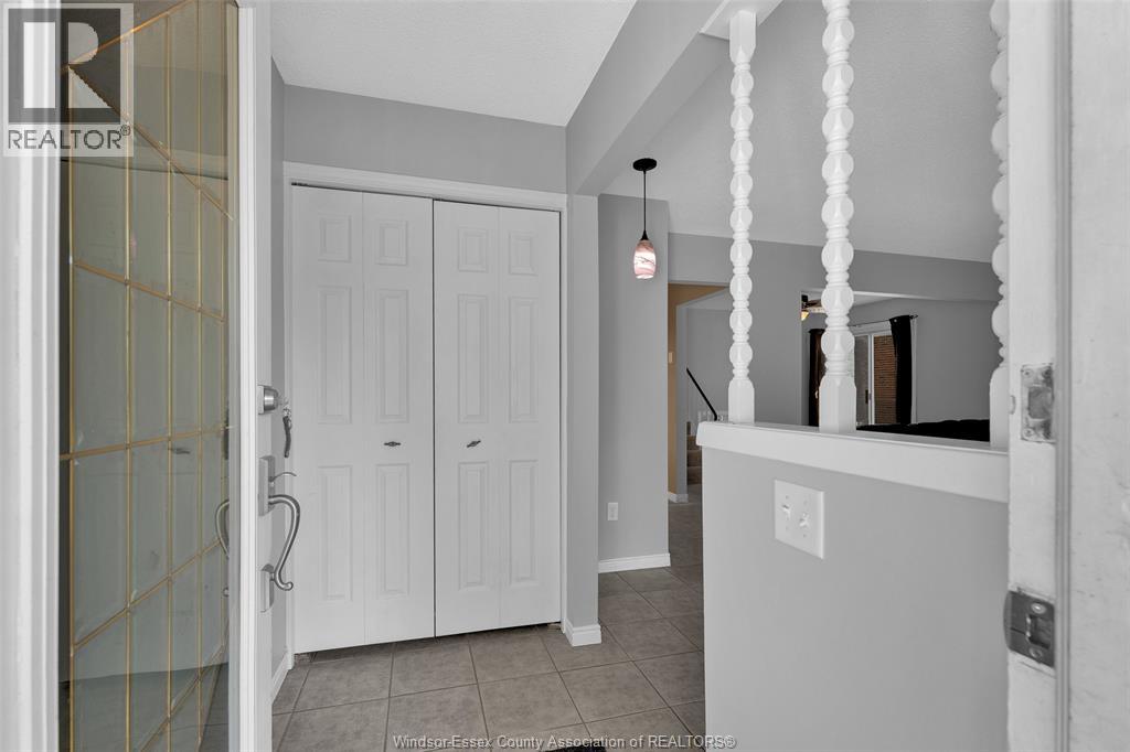 1066 Riverdale Avenue, Windsor, Ontario  N8S 3N6 - Photo 7 - 25028347