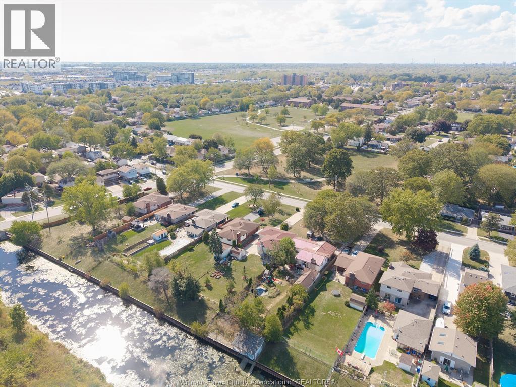 1066 Riverdale Avenue, Windsor, Ontario  N8S 3N6 - Photo 39 - 25028347