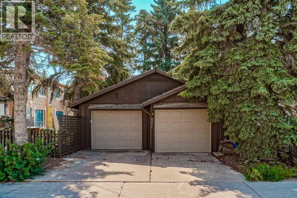 2201 26a Street Sw, Calgary, Alberta  T3E 2C2 - Photo 10 - A2253718