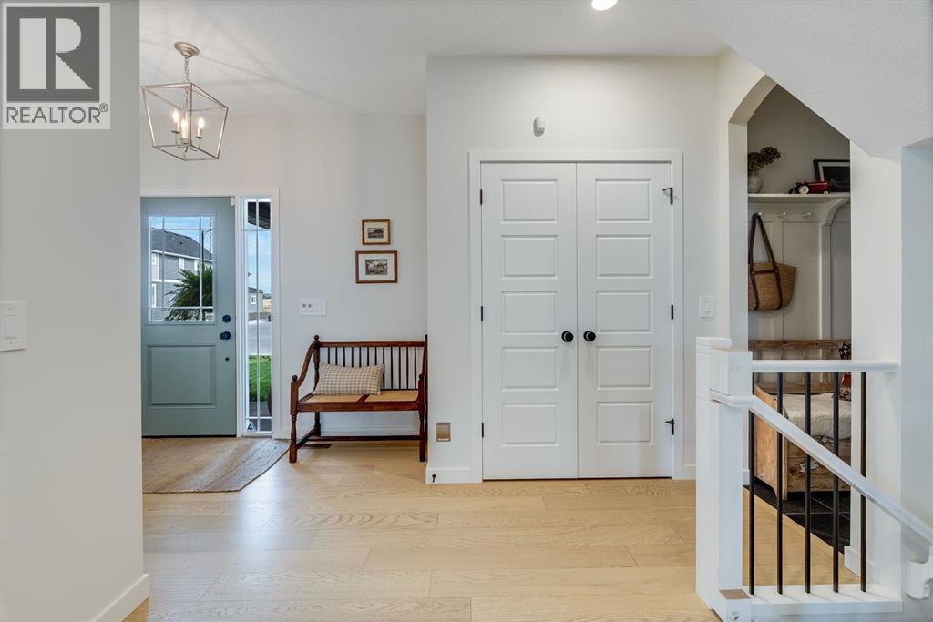 168 Knight Avenue, Crossfield, Alberta  T0M 0S0 - Photo 3 - A2255026