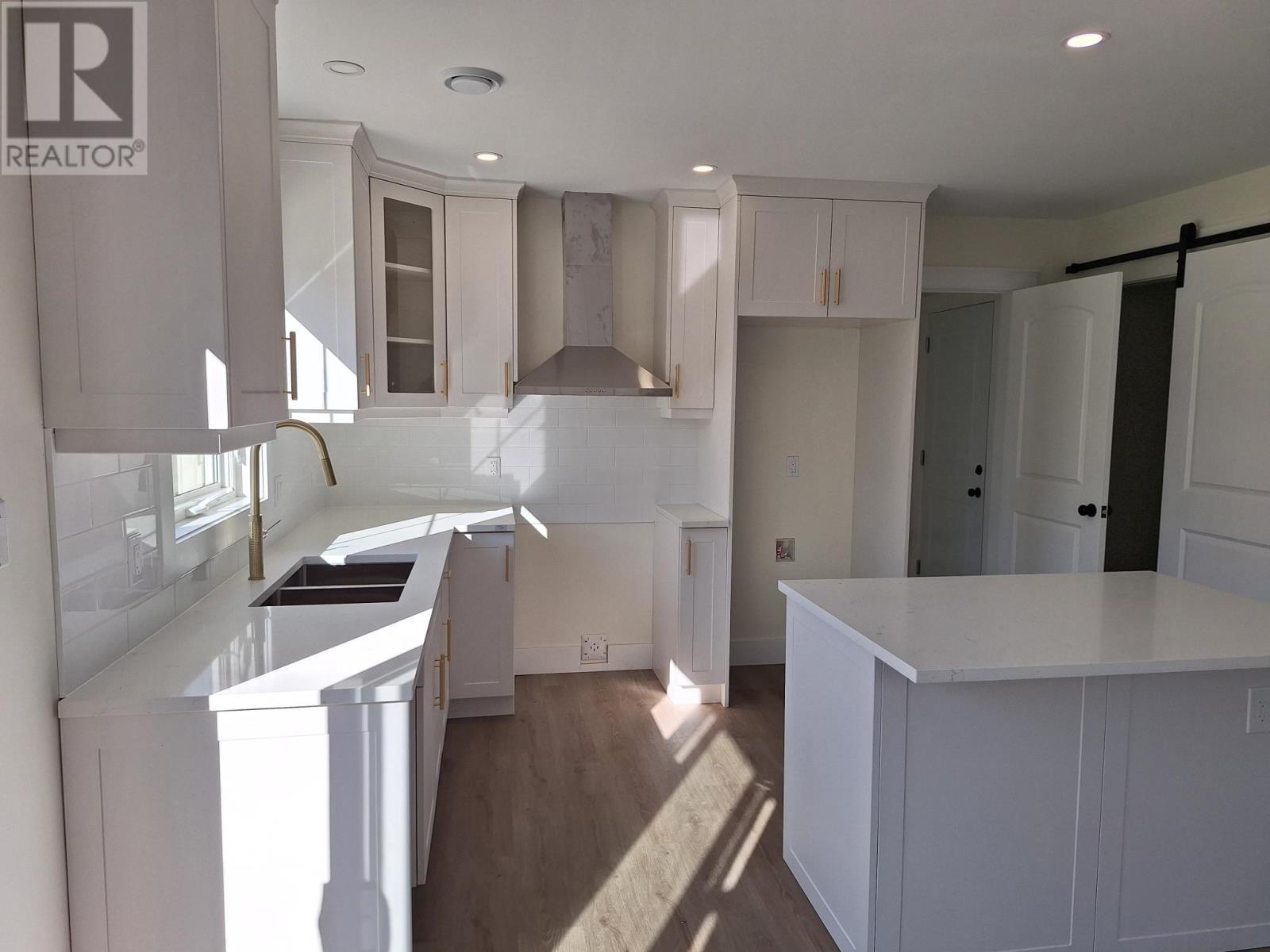 88 Brooklyn Avenue, Charlottetown, Charlottetown, Prince Edward Island  C1E 3S2 - Photo 2 - 202527501