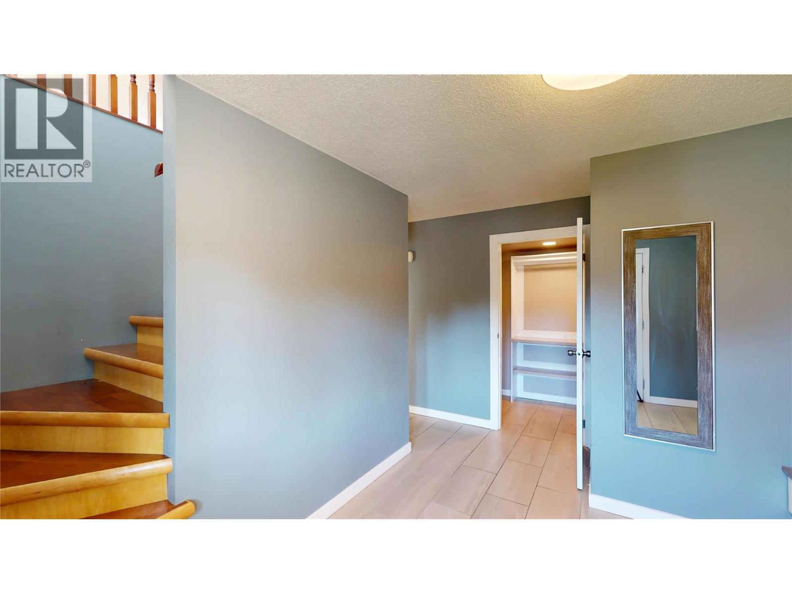 2712 2a Street S, Cranbrook, British Columbia V1C 5B3 - Photo 7 - 10363403