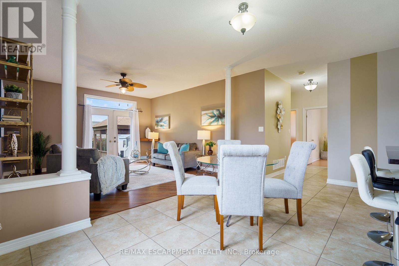 25 Sidare Court, Grimsby, Ontario L3M 4E8 - Photo 24 - X12521382