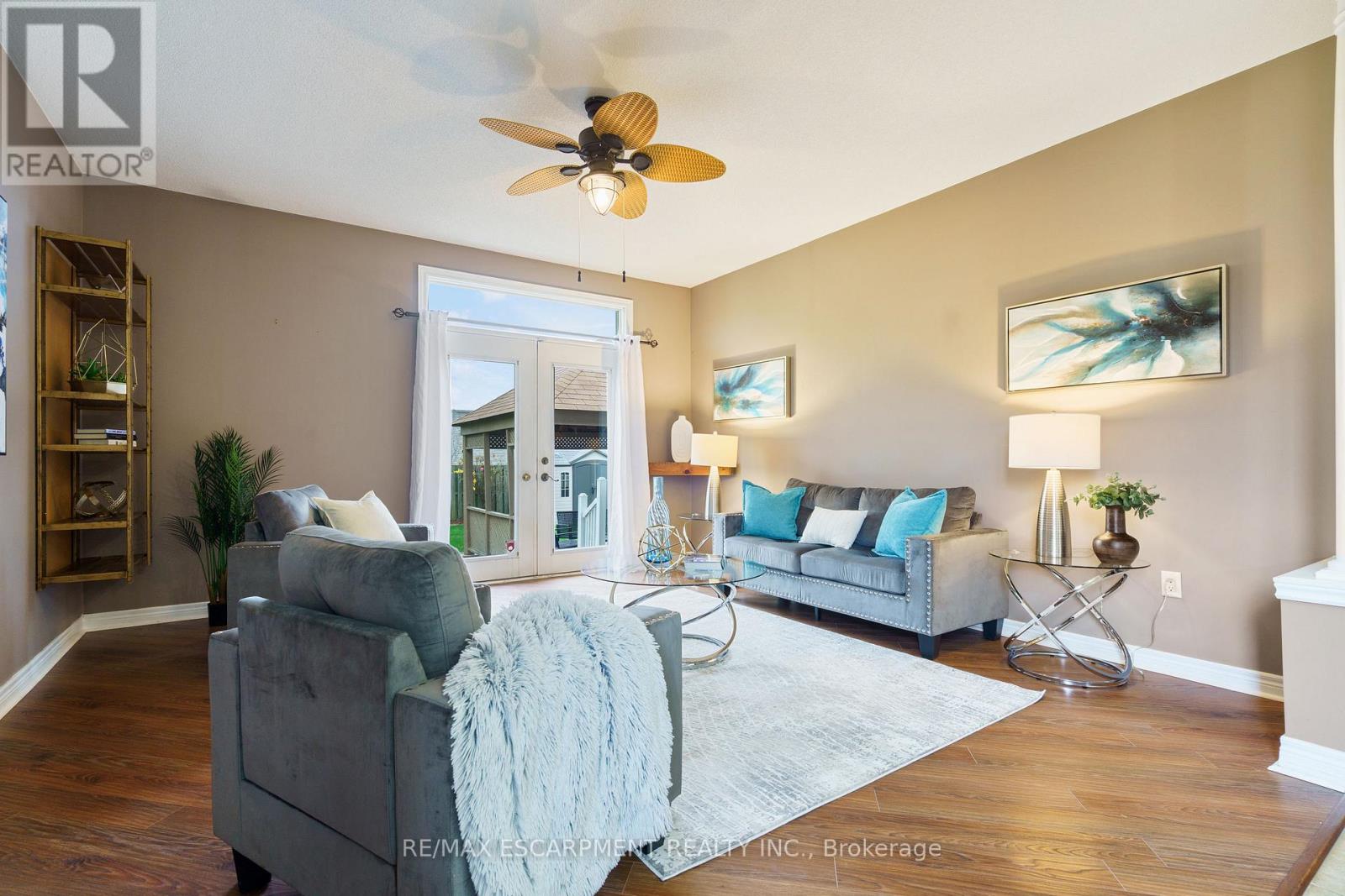 25 Sidare Court, Grimsby, Ontario L3M 4E8 - Photo 25 - X12521382