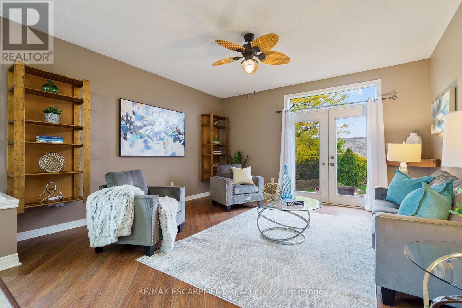 25 Sidare Court, Grimsby, Ontario L3M 4E8 - Photo 26 - X12521382