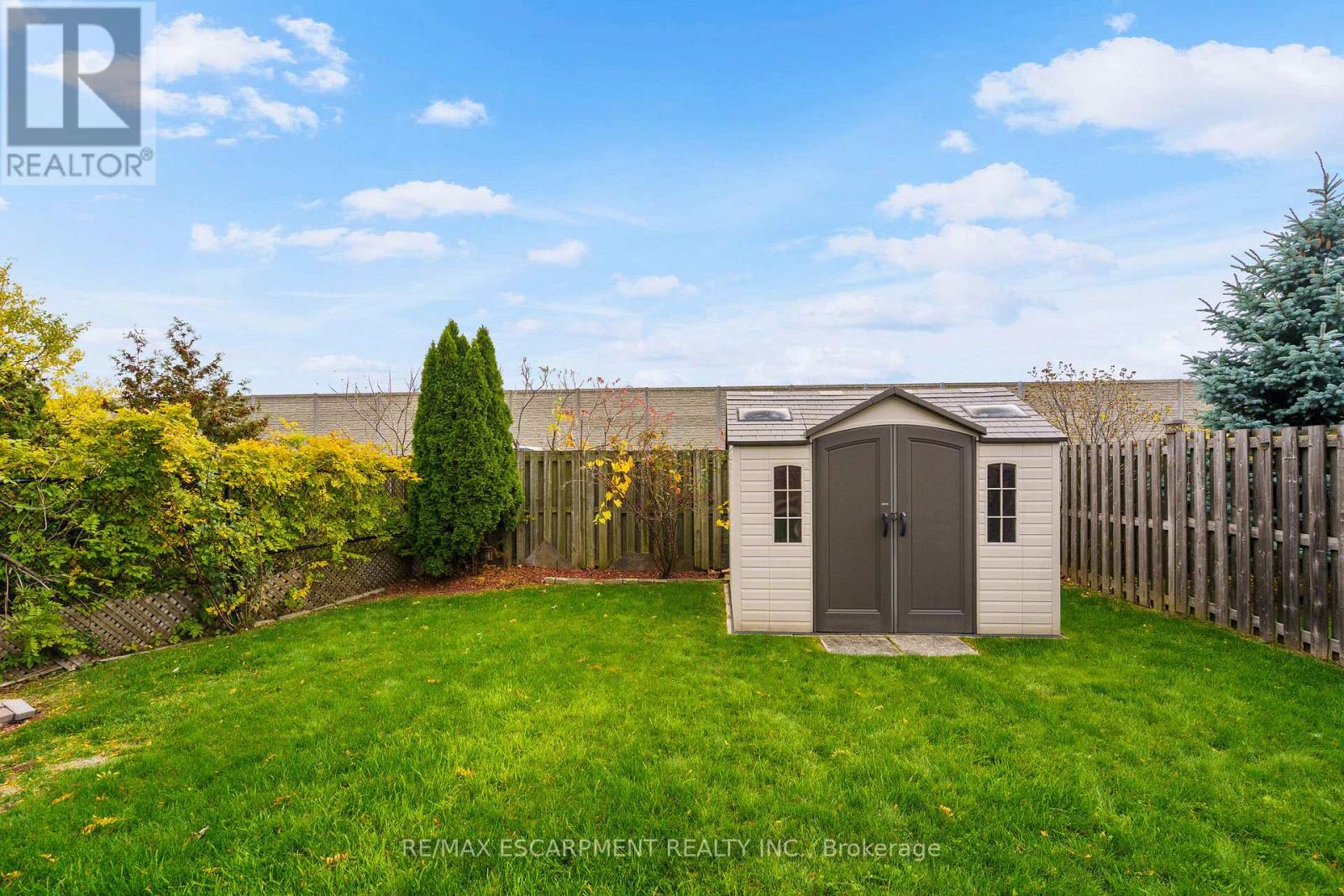 25 Sidare Court, Grimsby, Ontario L3M 4E8 - Photo 48 - X12521382