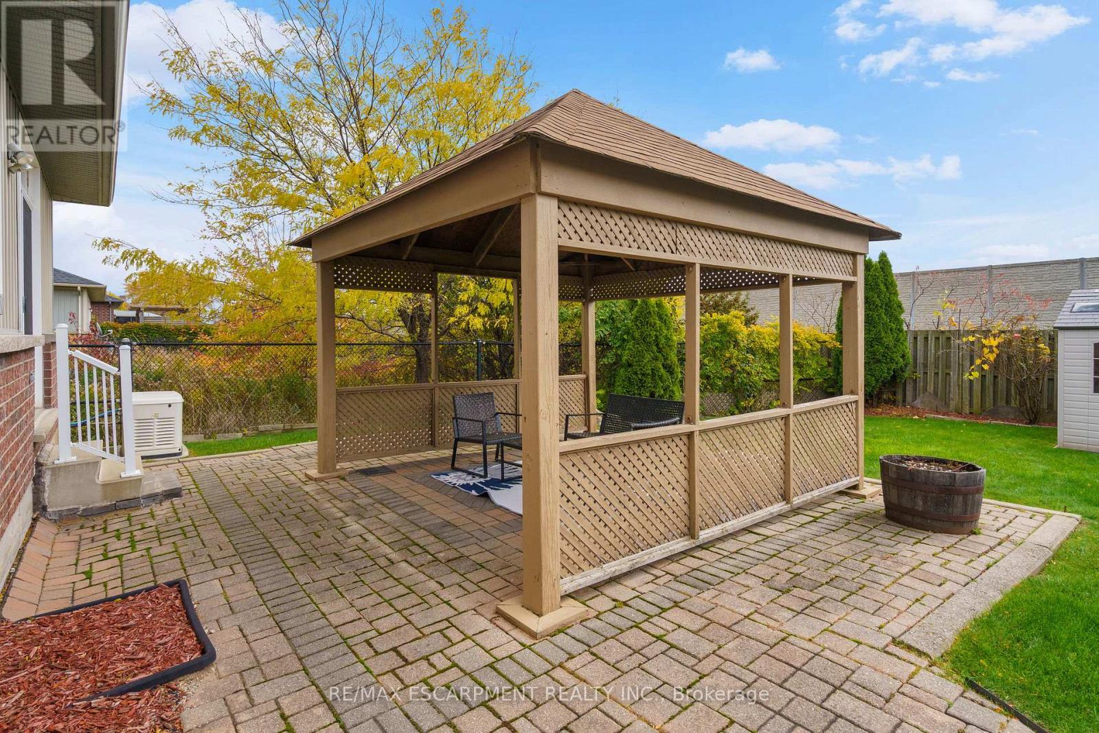 25 Sidare Court, Grimsby, Ontario L3M 4E8 - Photo 50 - X12521382