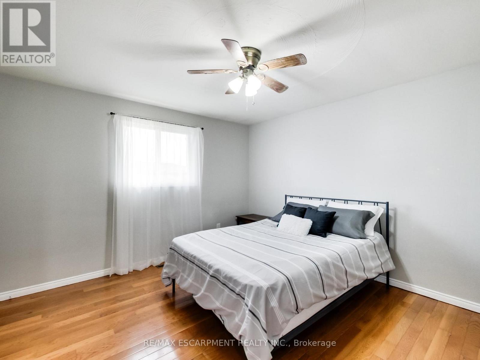 18 Pavarotti Court, Hamilton (Gershome), Ontario  L8G 4P8 - Photo 19 - X12521462