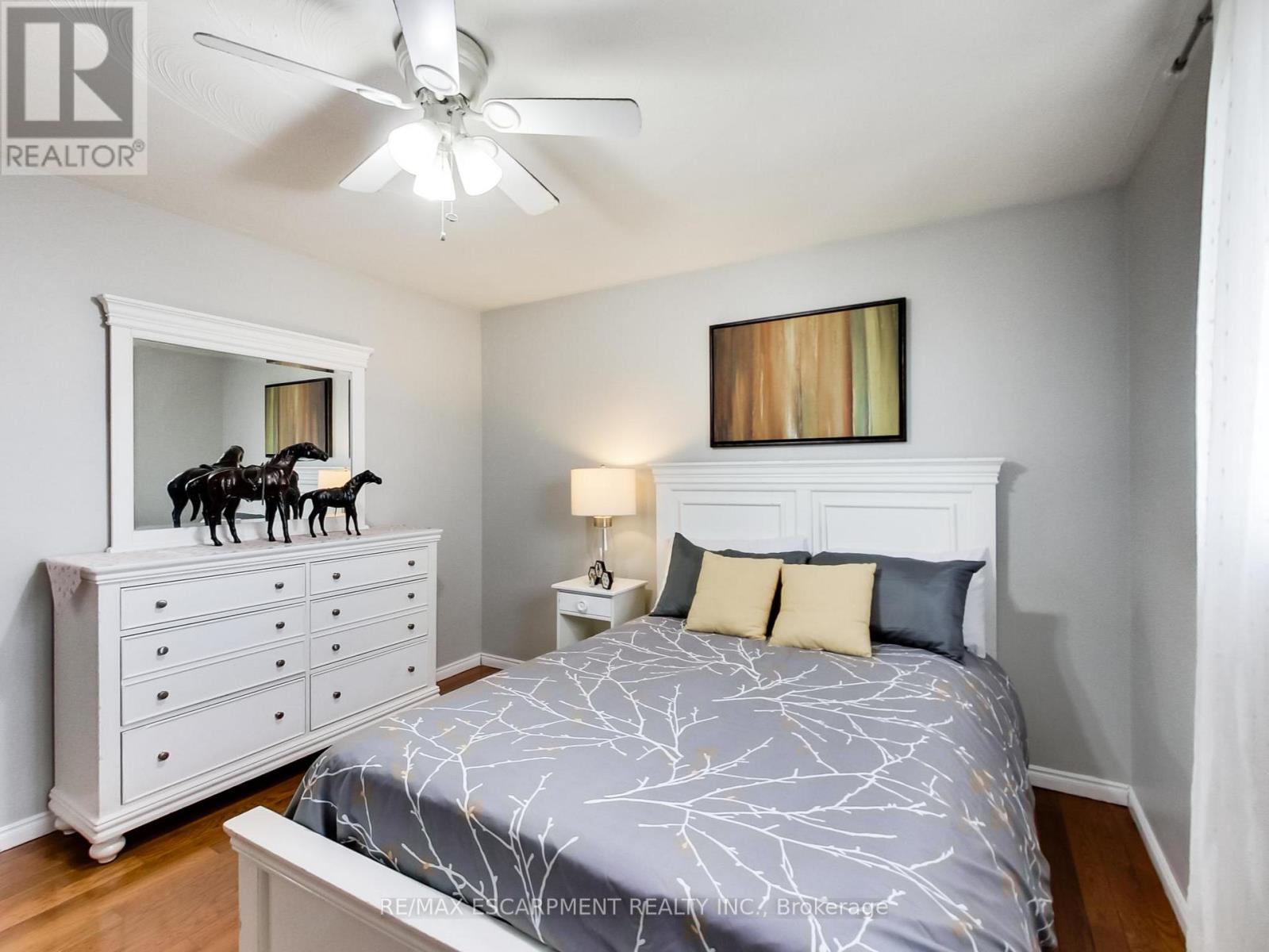 18 Pavarotti Court, Hamilton (Gershome), Ontario  L8G 4P8 - Photo 22 - X12521462