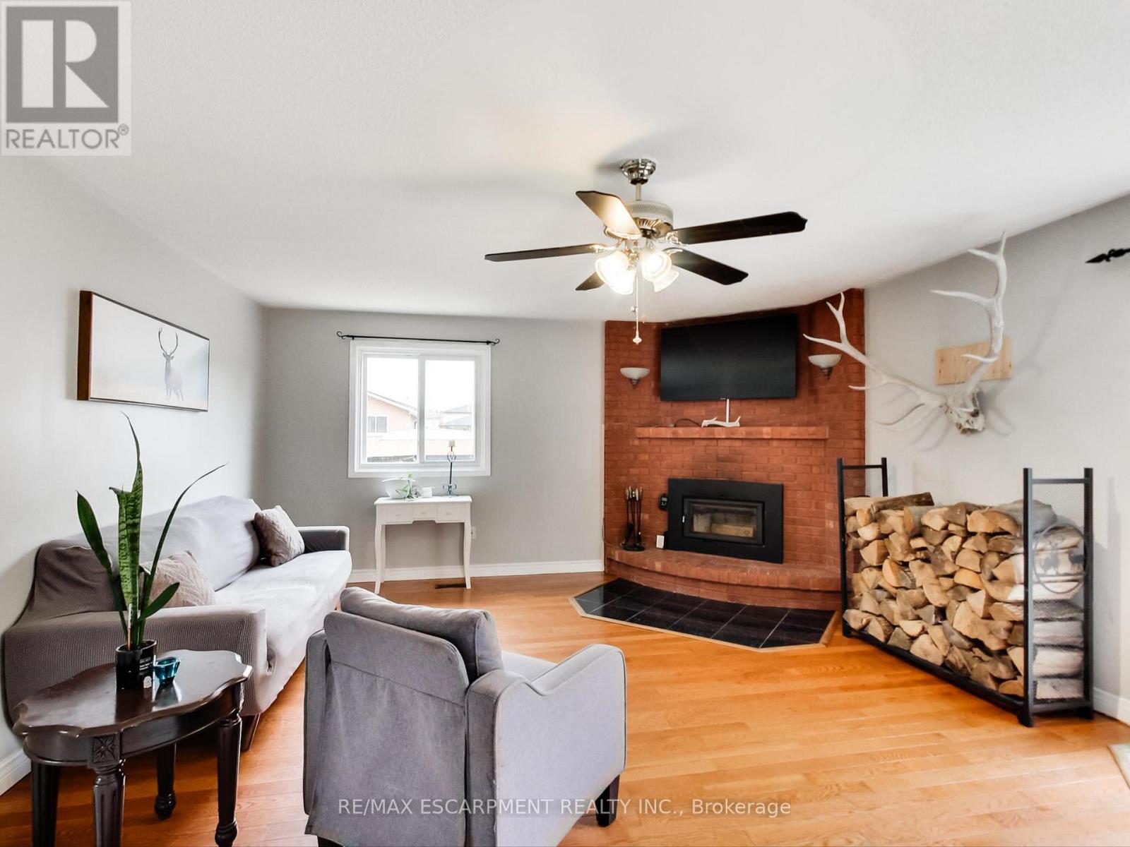 18 Pavarotti Court, Hamilton (Gershome), Ontario  L8G 4P8 - Photo 25 - X12521462