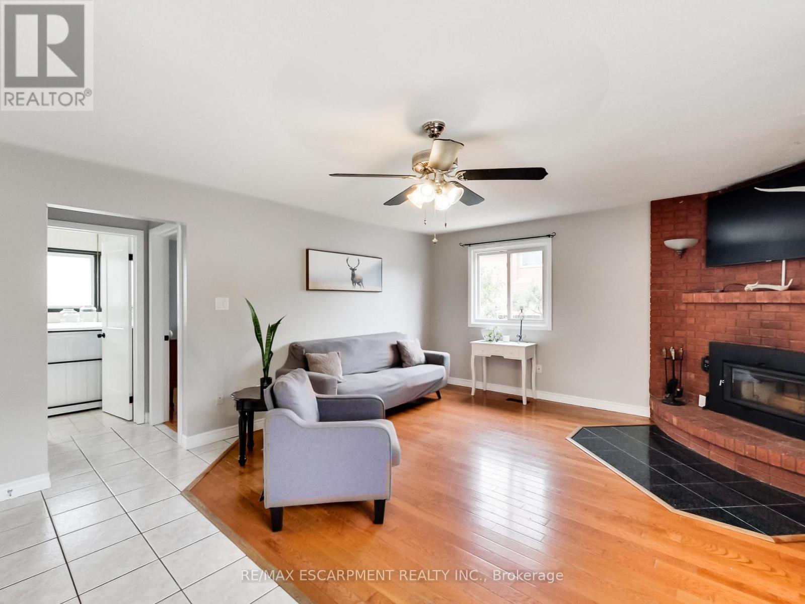 18 Pavarotti Court, Hamilton (Gershome), Ontario  L8G 4P8 - Photo 26 - X12521462