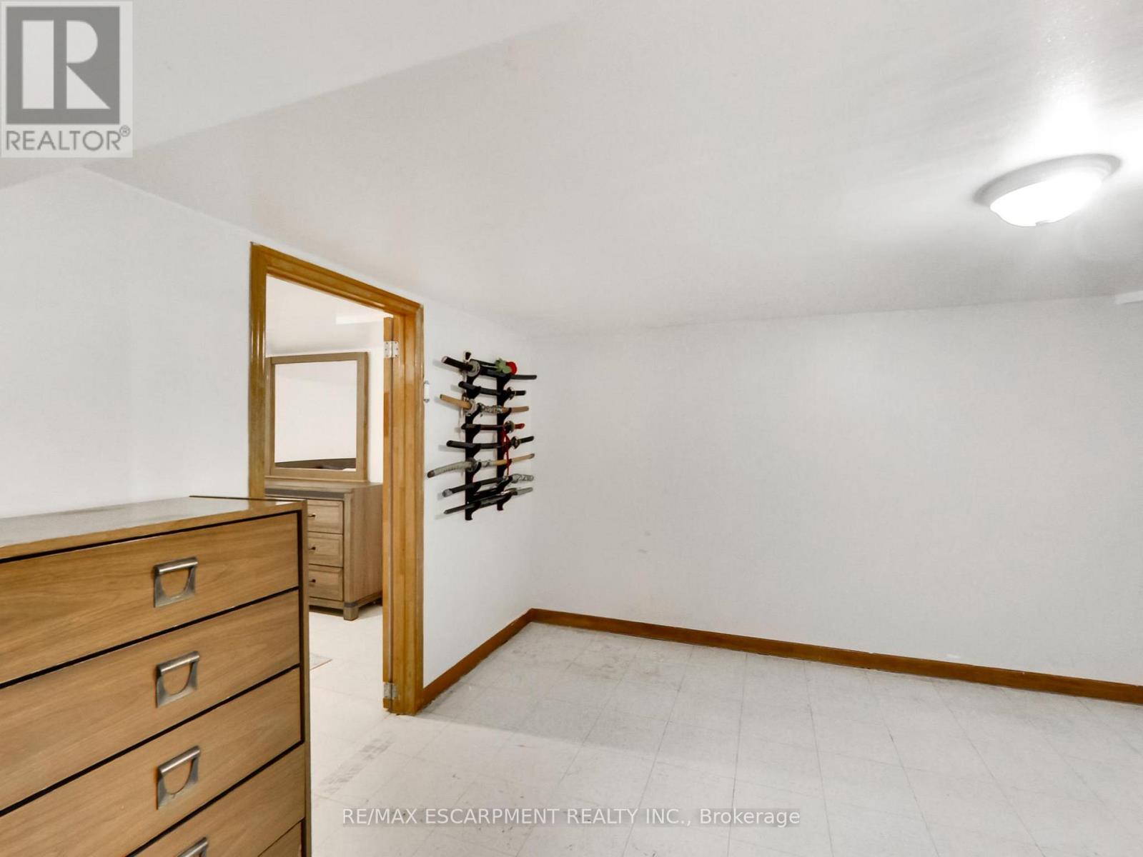 18 Pavarotti Court, Hamilton (Gershome), Ontario  L8G 4P8 - Photo 42 - X12521462