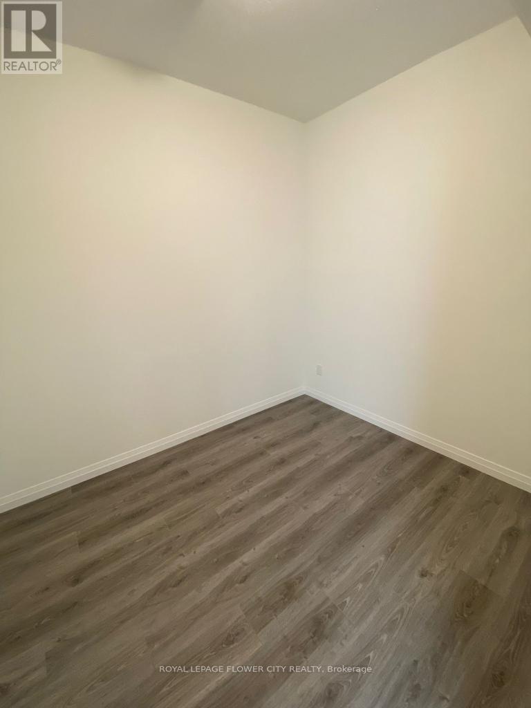 402 - 108 Garment Street, Kitchener, Ontario  N2G 2B3 - Photo 17 - X12521550