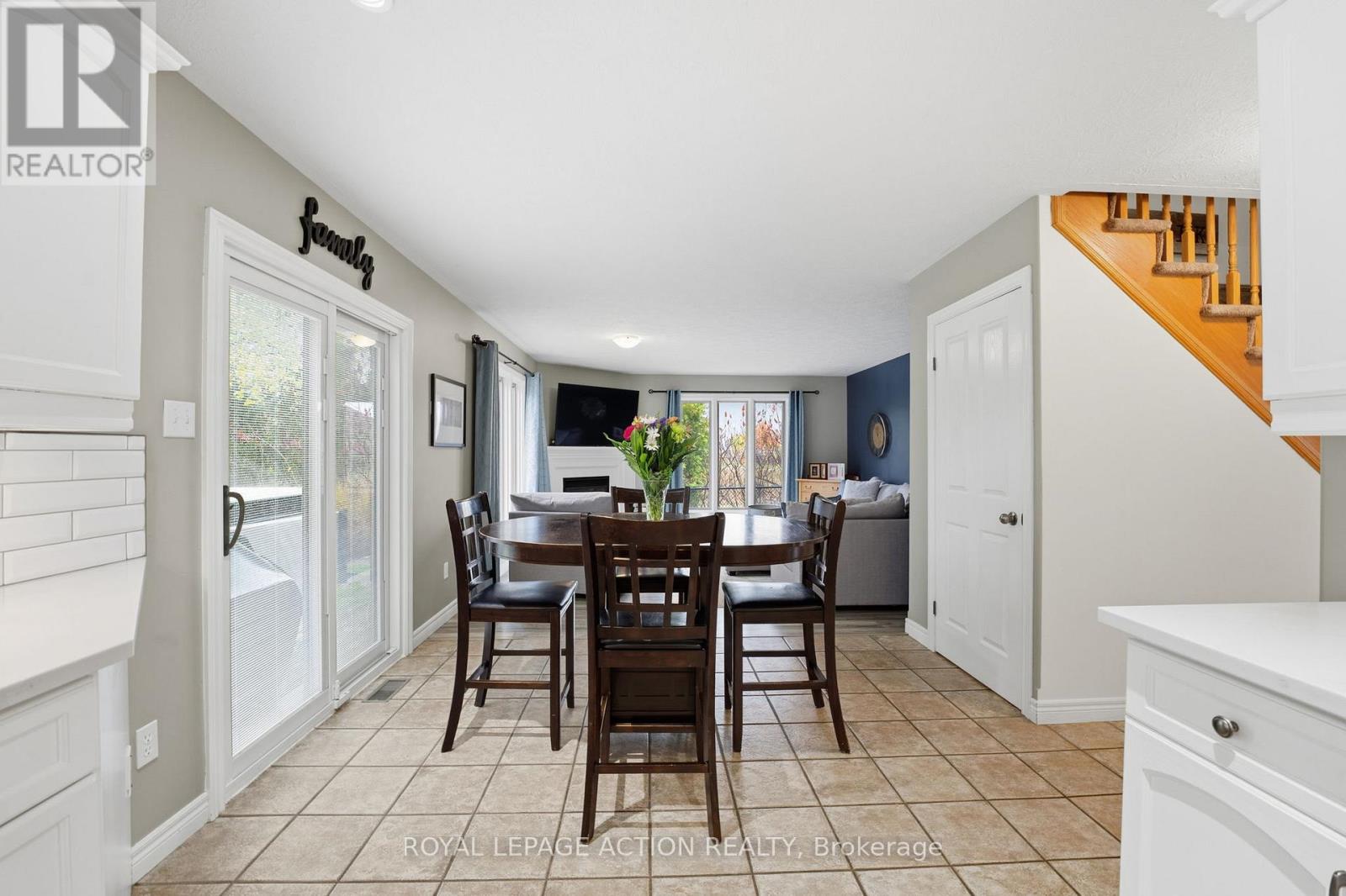 209 Dundas Street W, Brant, Ontario  N3L 4H3 - Photo 11 - X12521566