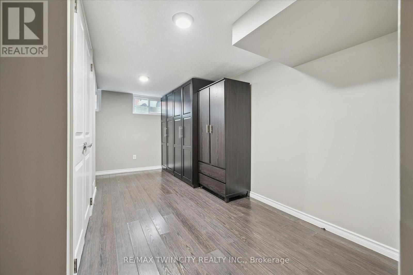 944 Concession Drive, Cambridge, Ontario  N3H 4L6 - Photo 29 - X12521620