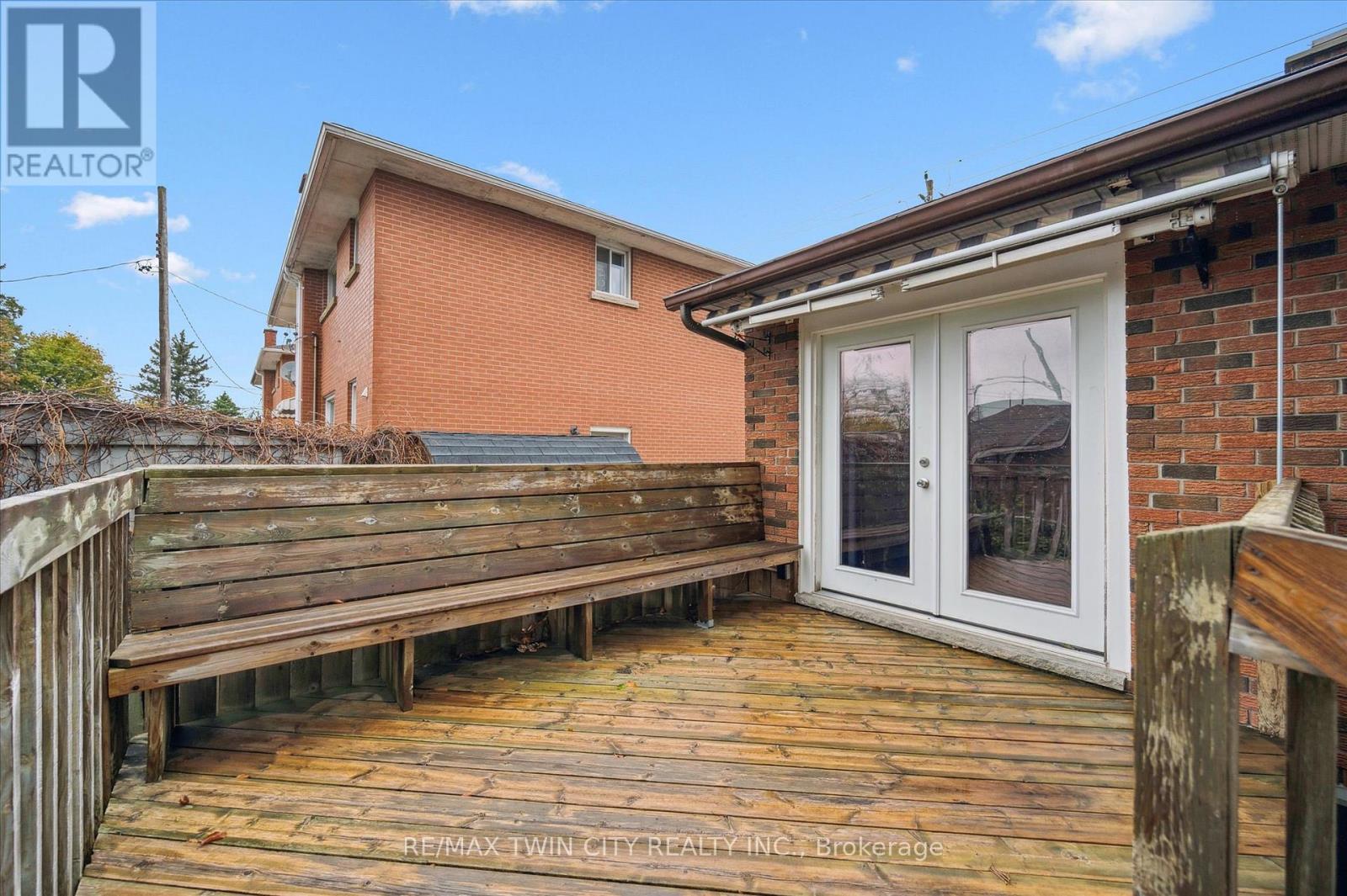 944 Concession Drive, Cambridge, Ontario  N3H 4L6 - Photo 35 - X12521620