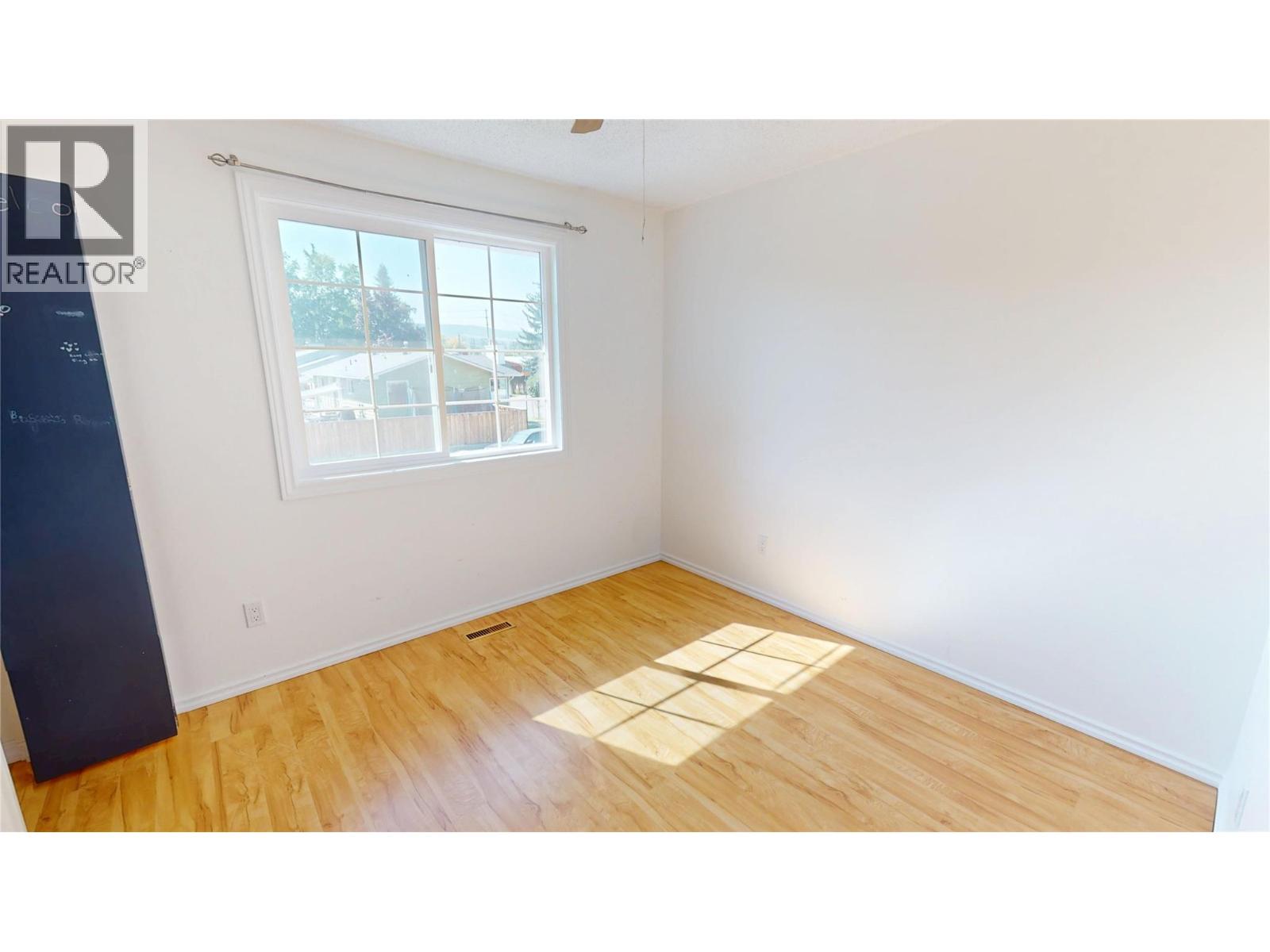 2712 2a Street S, Cranbrook, British Columbia V1C 5B3 - Photo 21 - 10363403