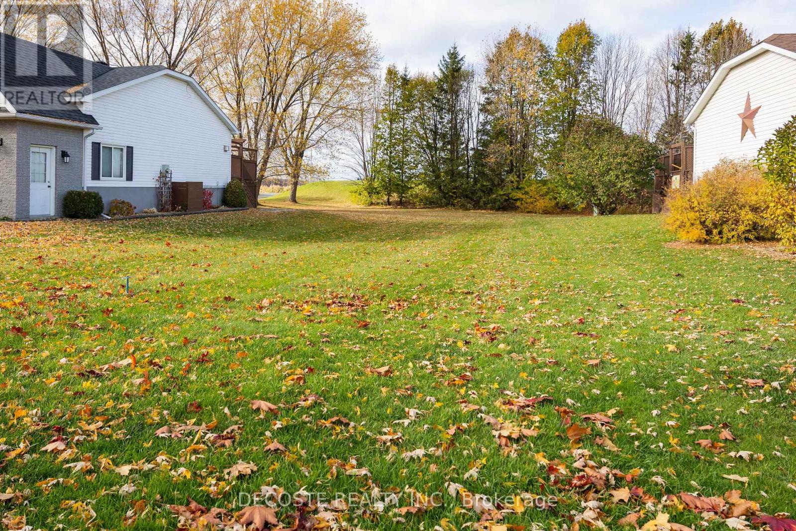 0 Mcnaughton Court, South Glengarry, Ontario K0C 1E0 - Photo 11 - X12521838