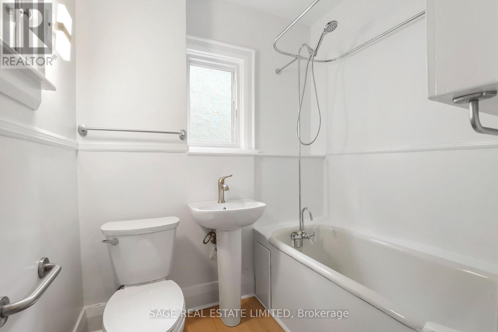 25 Birdsall Avenue, Toronto, Ontario  M4R 2B7 - Photo 16 - C12513206