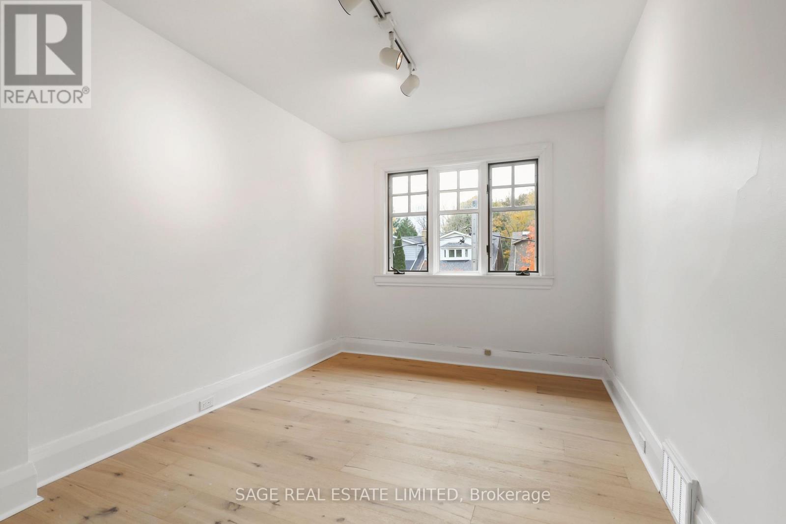 25 Birdsall Avenue, Toronto, Ontario  M4R 2B7 - Photo 17 - C12513206