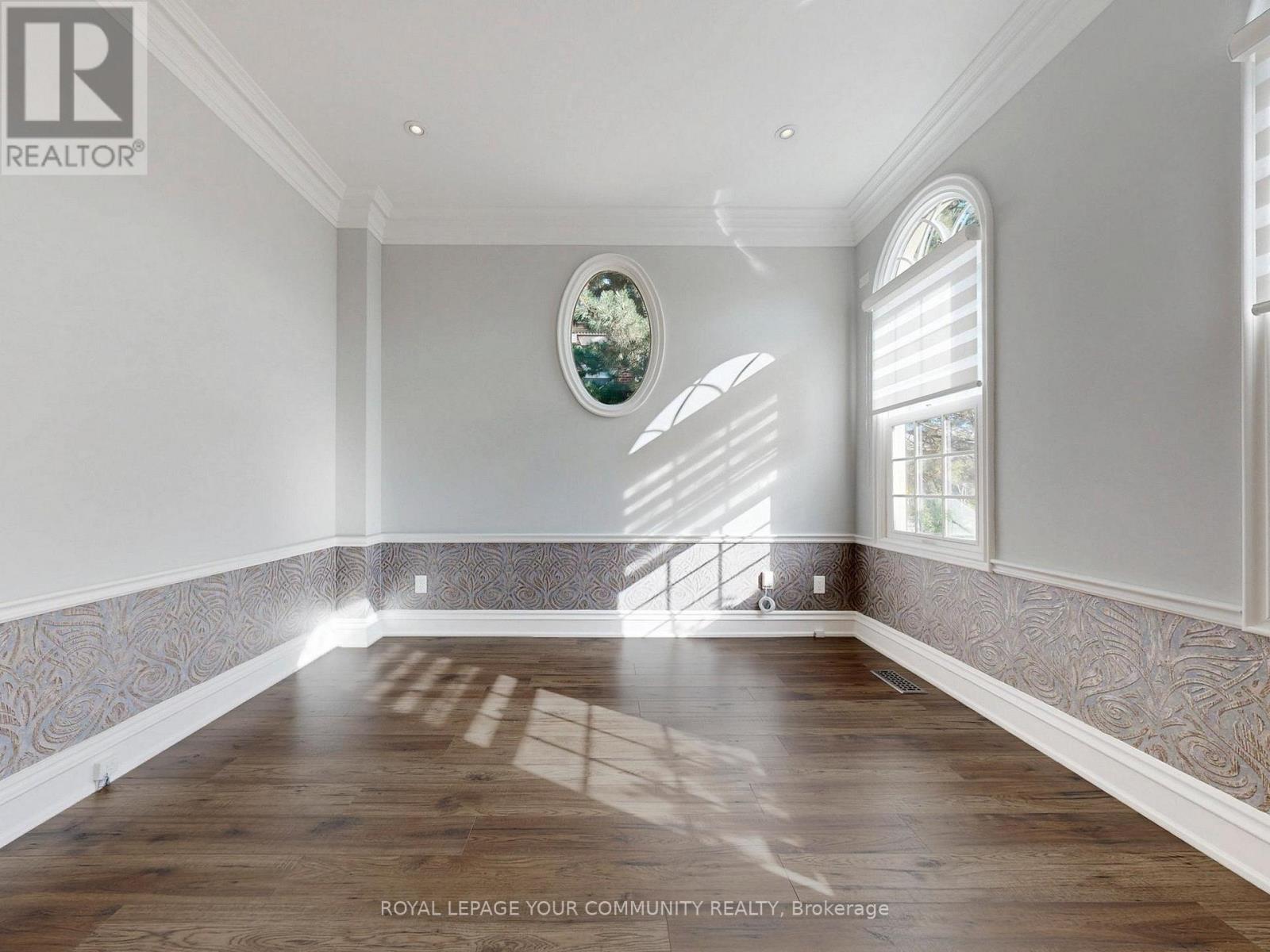 68 Regent Street, Richmond Hill, Ontario  L4C 9C5 - Photo 13 - N12521306