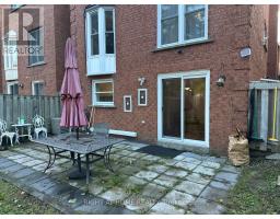 11 MYRNA LANE, Toronto, Ontario