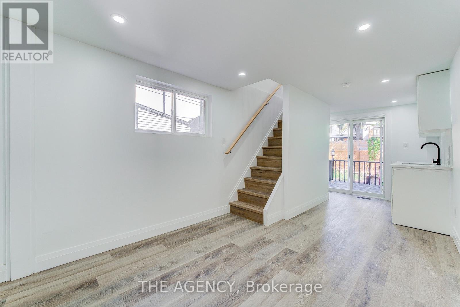 259 Robina Avenue, Toronto, Ontario  M6C 3Y9 - Photo 14 - C12521640