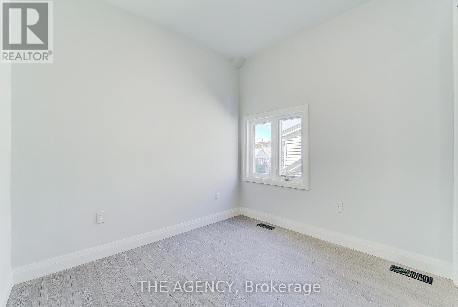 259 Robina Avenue, Toronto, Ontario  M6C 3Y9 - Photo 6 - C12521640