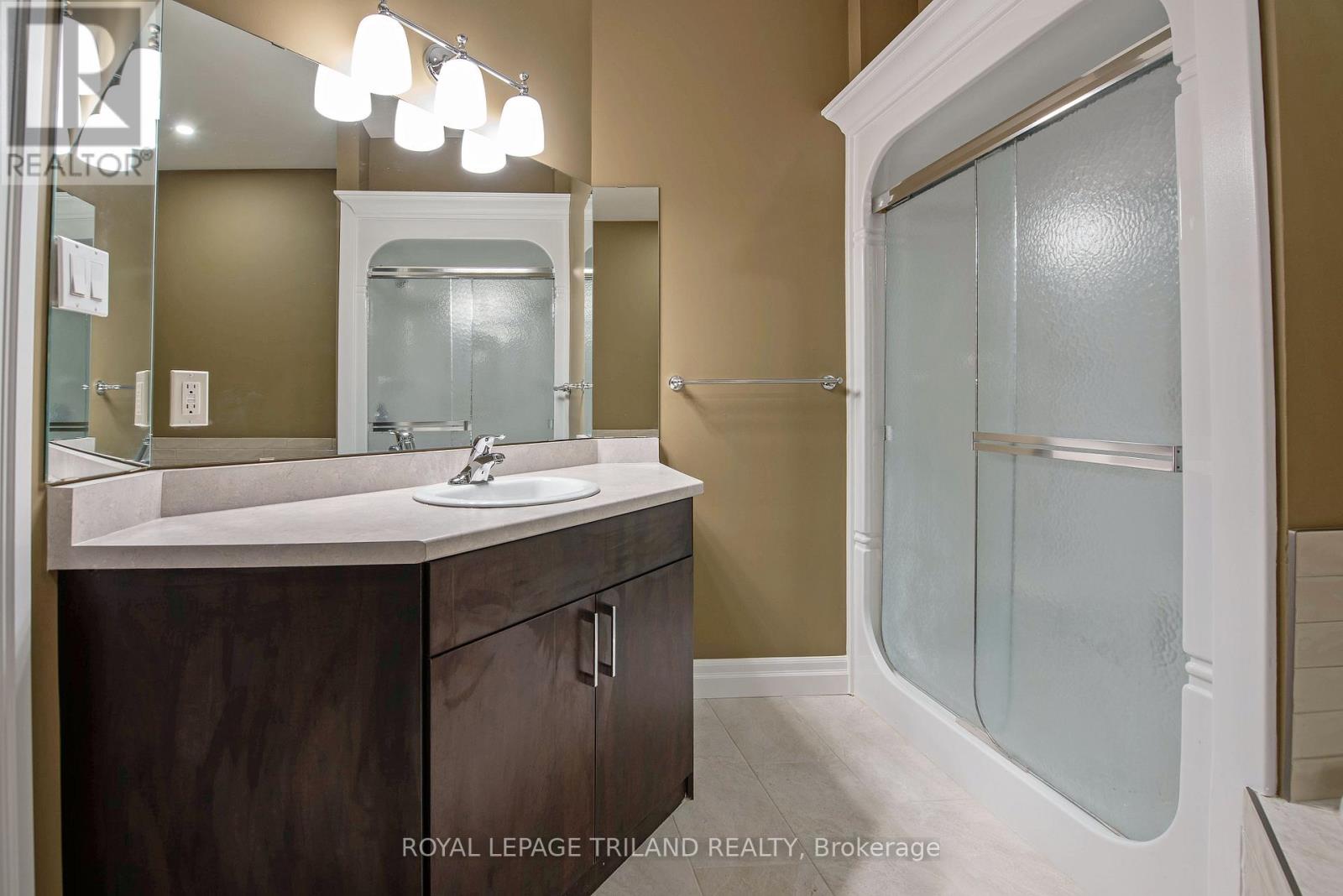 9 - 1571 Coronation Drive, London North, Ontario  N6G 5N9 - Photo 25 - X12291105