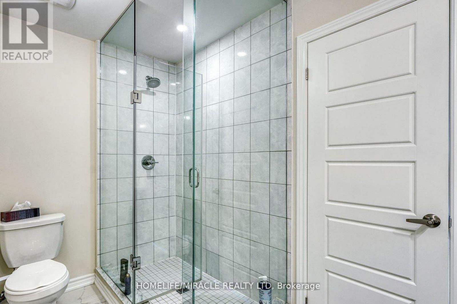 359 Danny Wheeler Boulevard, Georgina, Ontario  L4P 0K2 - Photo 8 - N12518612