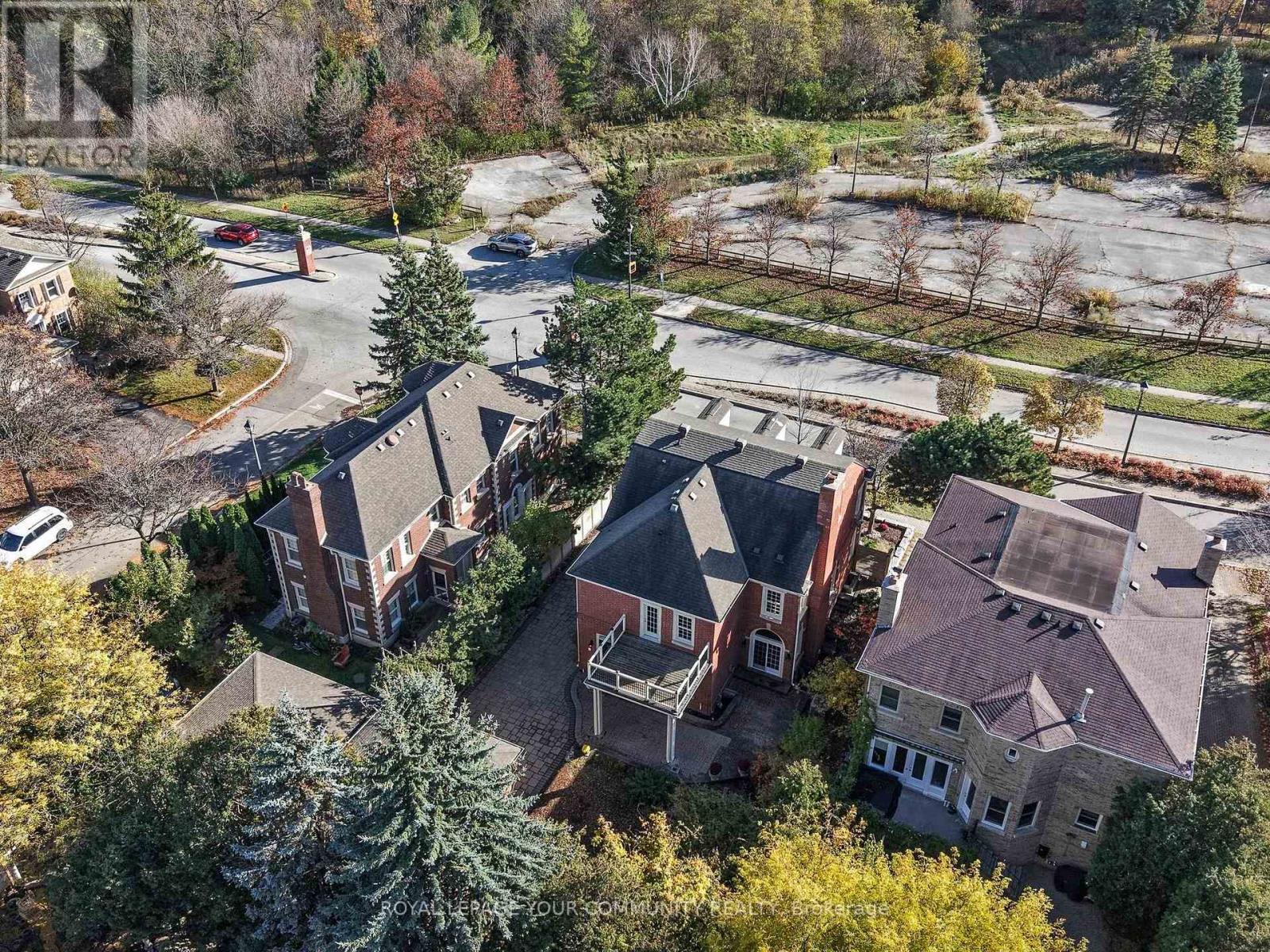 68 Regent Street, Richmond Hill, Ontario  L4C 9C5 - Photo 49 - N12521306