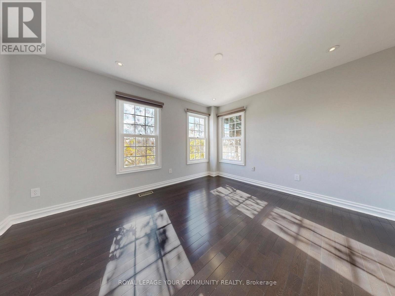 68 Regent Street, Richmond Hill, Ontario  L4C 9C5 - Photo 15 - N12521306