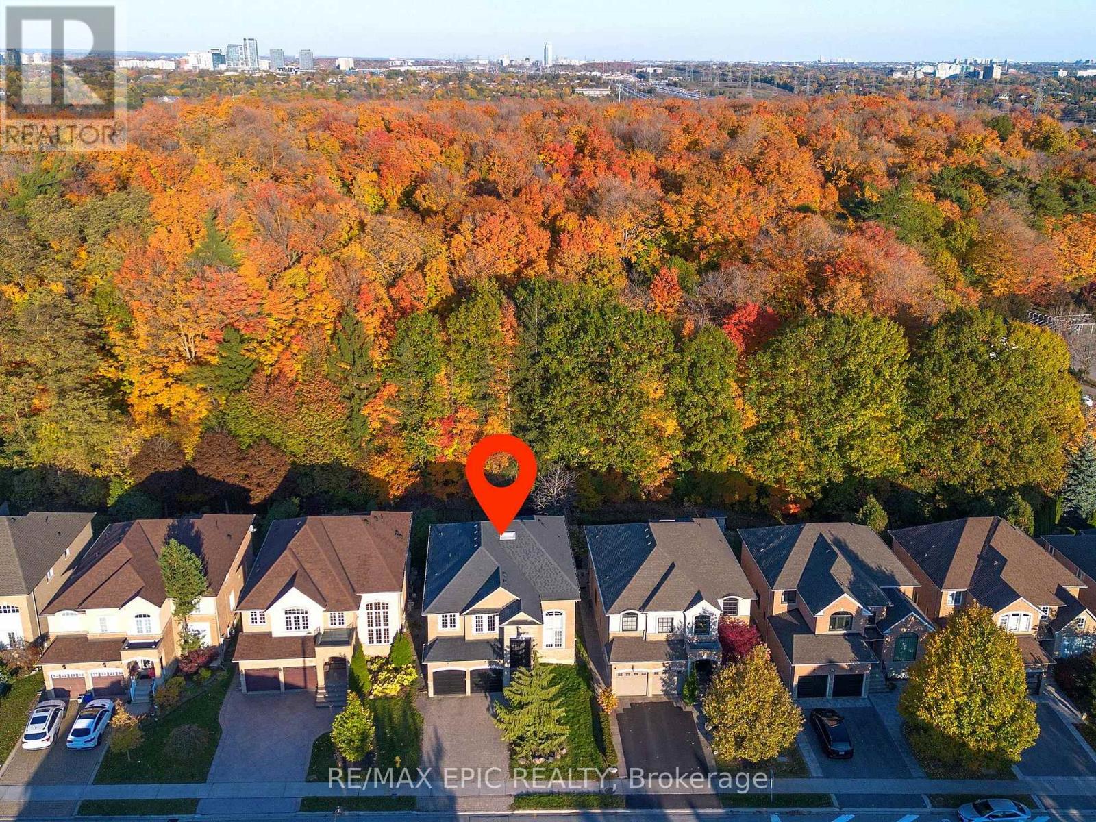 115 Thornhill Woods Drive, Vaughan, Ontario  L4J 8R5 - Photo 4 - N12511586