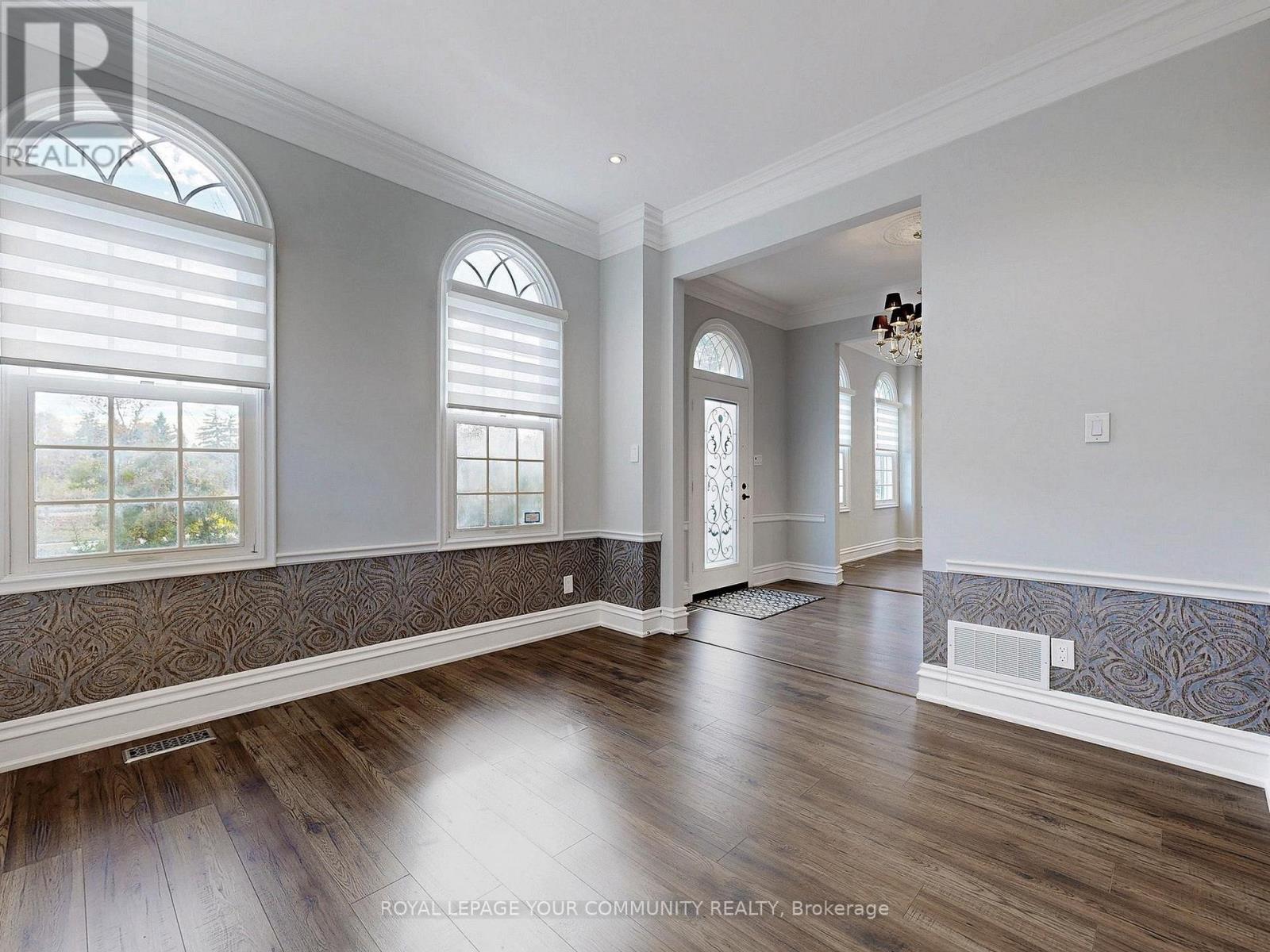 68 Regent Street, Richmond Hill, Ontario  L4C 9C5 - Photo 22 - N12521306