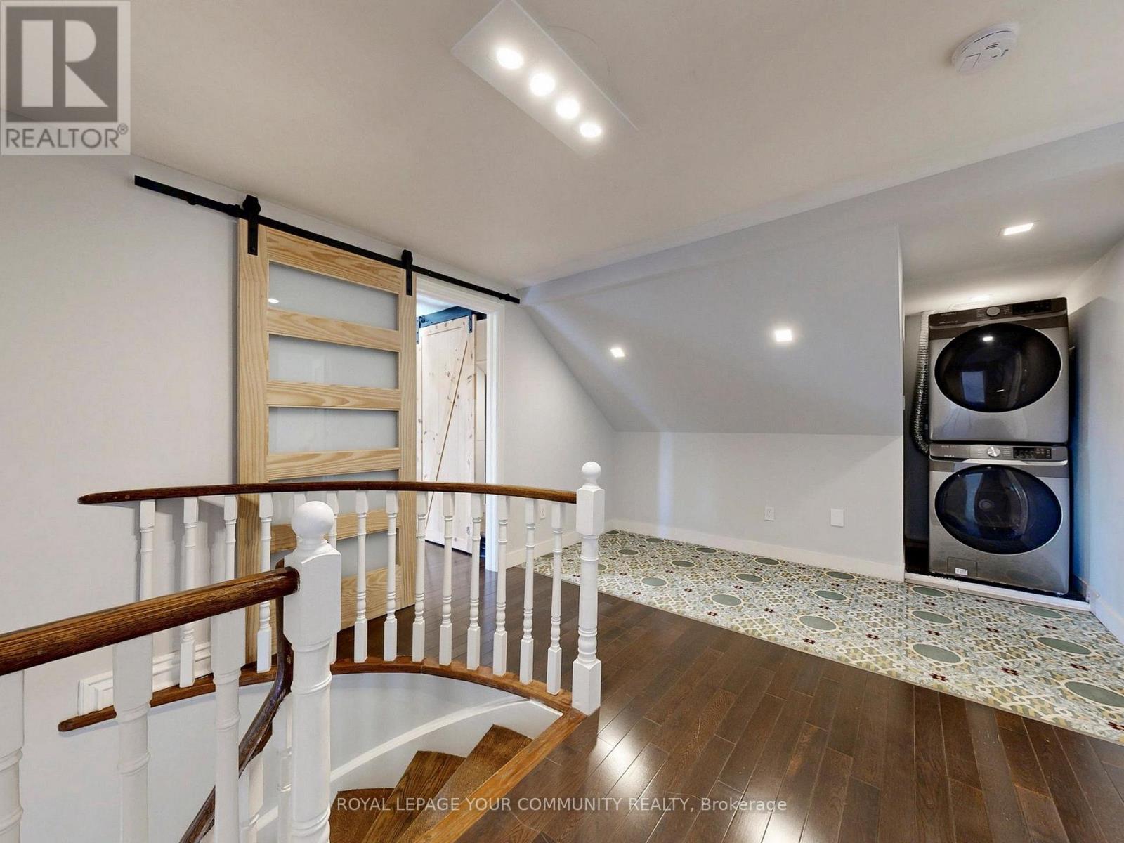 68 Regent Street, Richmond Hill, Ontario  L4C 9C5 - Photo 36 - N12521306