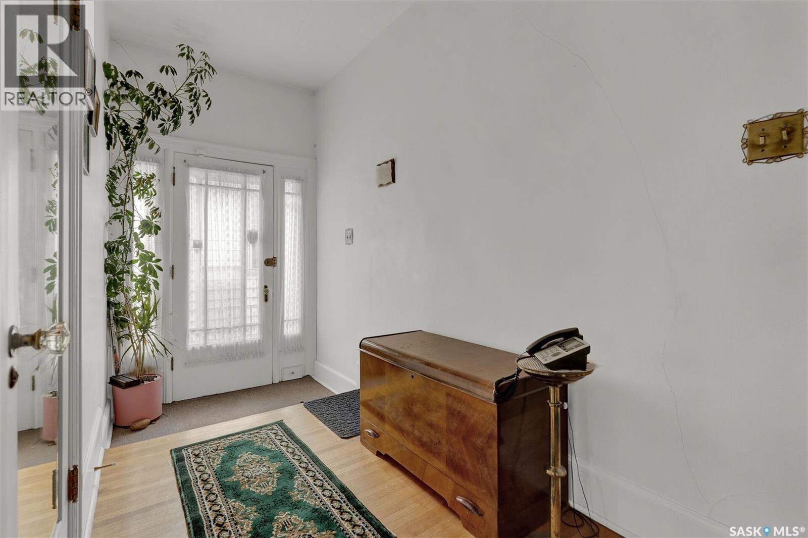 2259 Princess Street, Regina, Saskatchewan  S4T 3Z9 - Photo 2 - SK022380