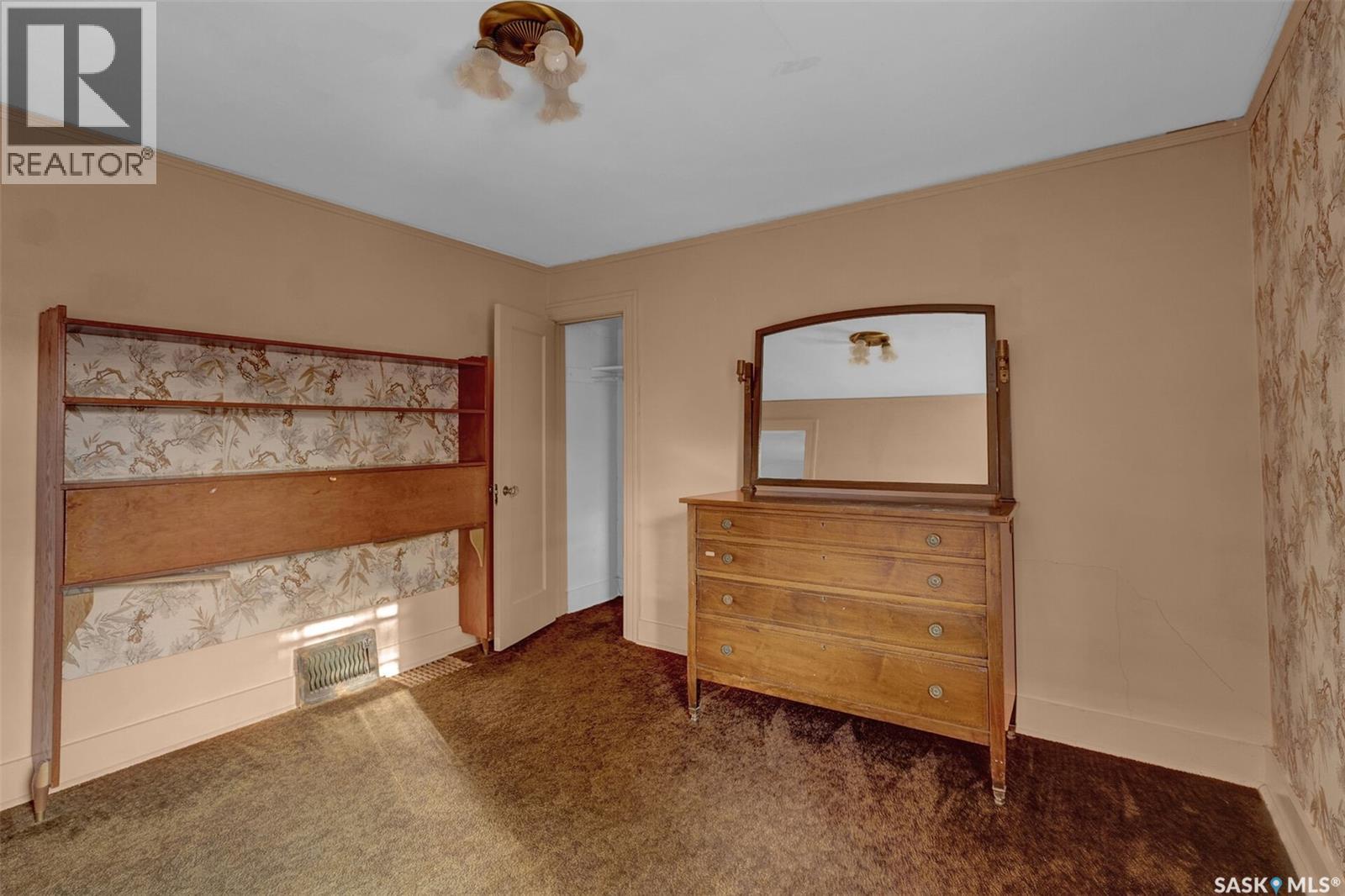 2259 Princess Street, Regina, Saskatchewan  S4T 3Z9 - Photo 17 - SK022380