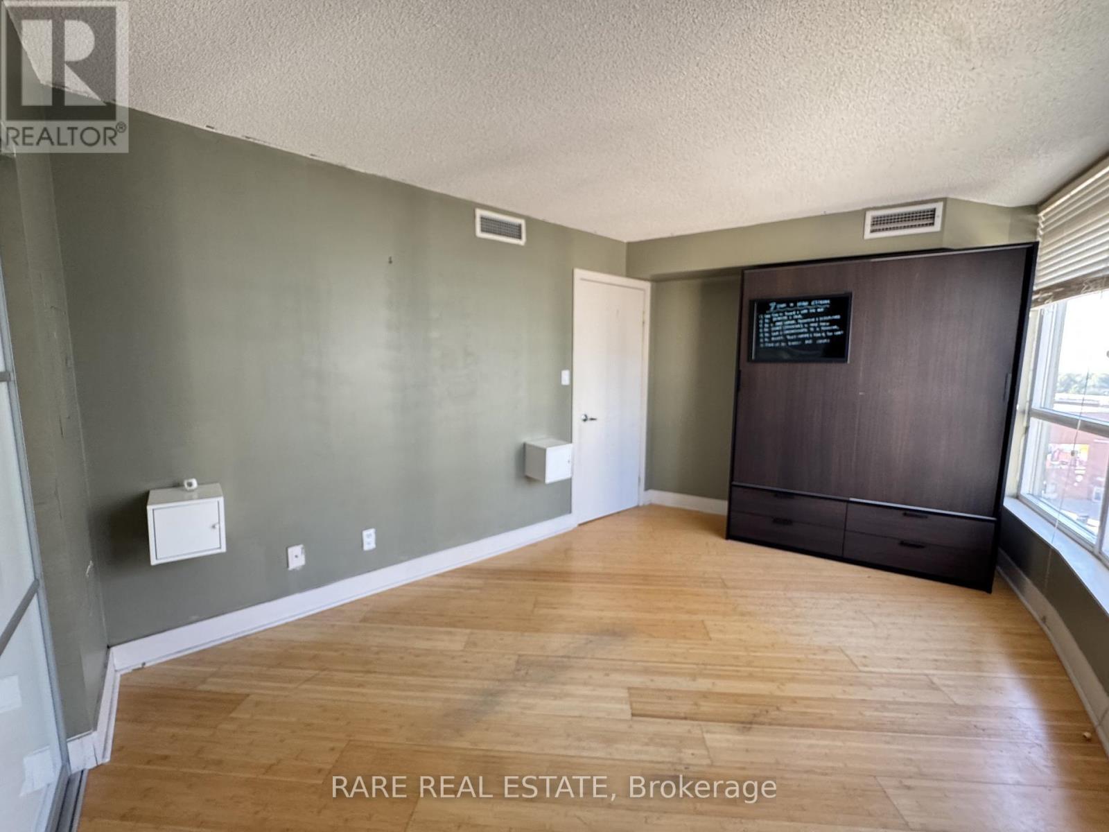 807 - 550 Queens Quay W, Toronto, Ontario  M5V 3M8 - Photo 5 - C12521744