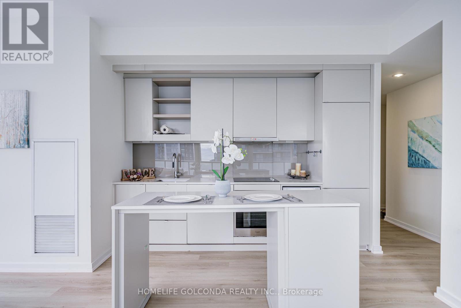 3609 - 101 Peter Street, Toronto, Ontario  M5V 0G6 - Photo 3 - C12521780