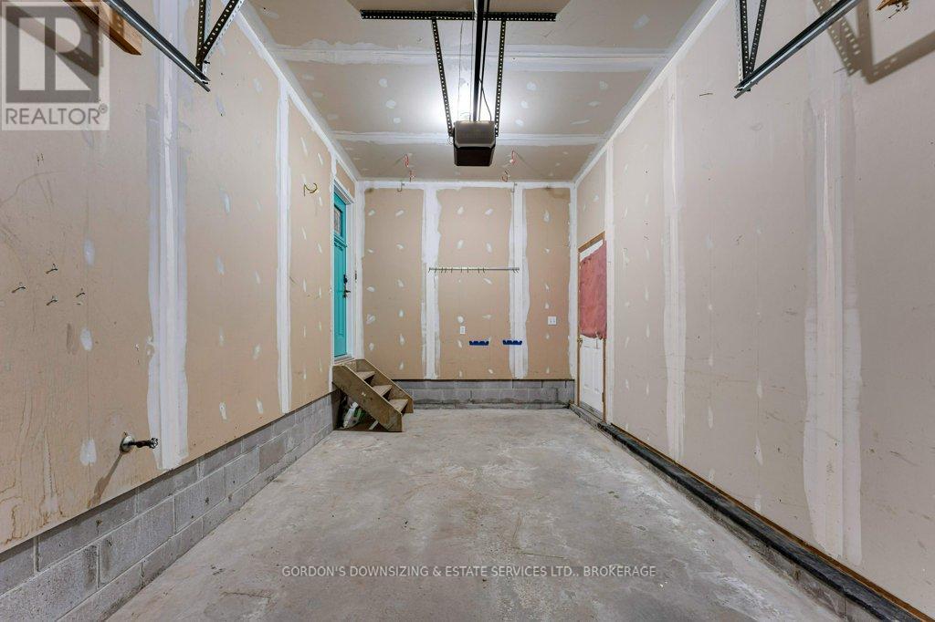 464 Freeman Crescent, Kingston (Kingston East (Incl Barret Crt)), Ontario  K7K 7C8 - Photo 29 - X12522034