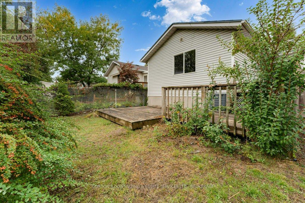 464 Freeman Crescent, Kingston (Kingston East (Incl Barret Crt)), Ontario  K7K 7C8 - Photo 42 - X12522034