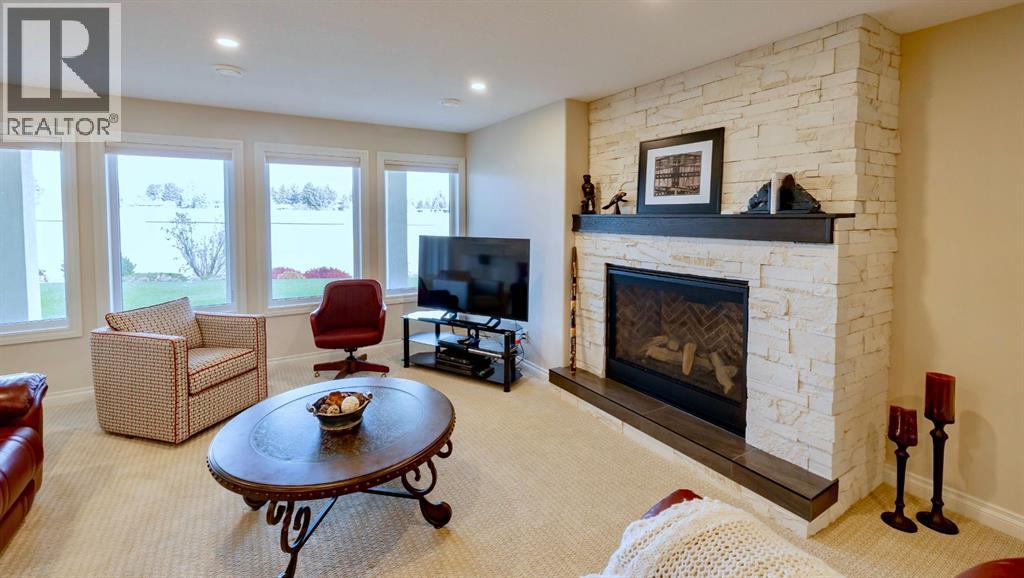 15 Chinook Heights S, Lethbridge, Alberta  T1K 6T6 - Photo 31 - A2268796