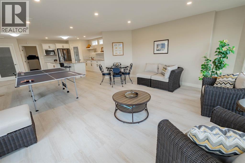 15 Chinook Heights S, Lethbridge, Alberta  T1K 6T6 - Photo 27 - A2268796