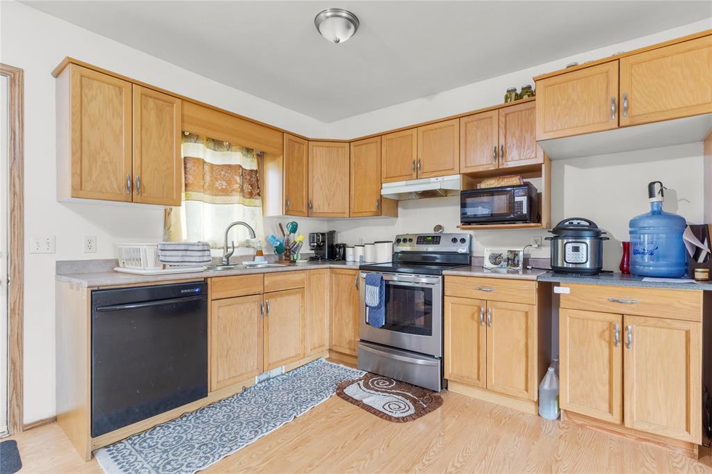 172 52 Highway, Mitchell, Manitoba  R5G 1H3 - Photo 8 - 202528066