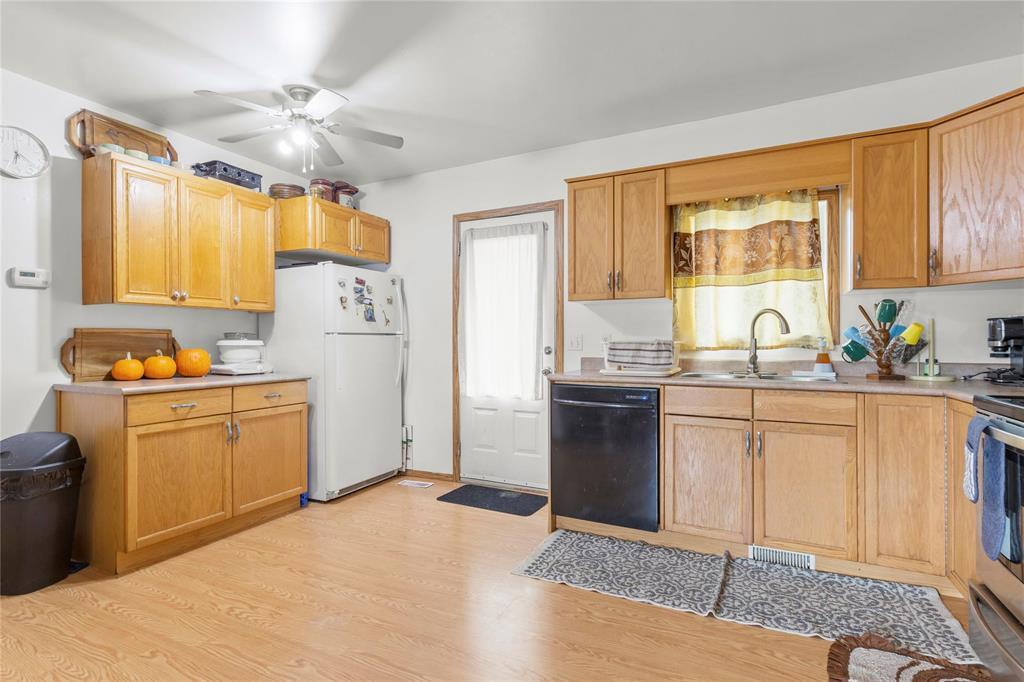 172 52 Highway, Mitchell, Manitoba  R5G 1H3 - Photo 9 - 202528066