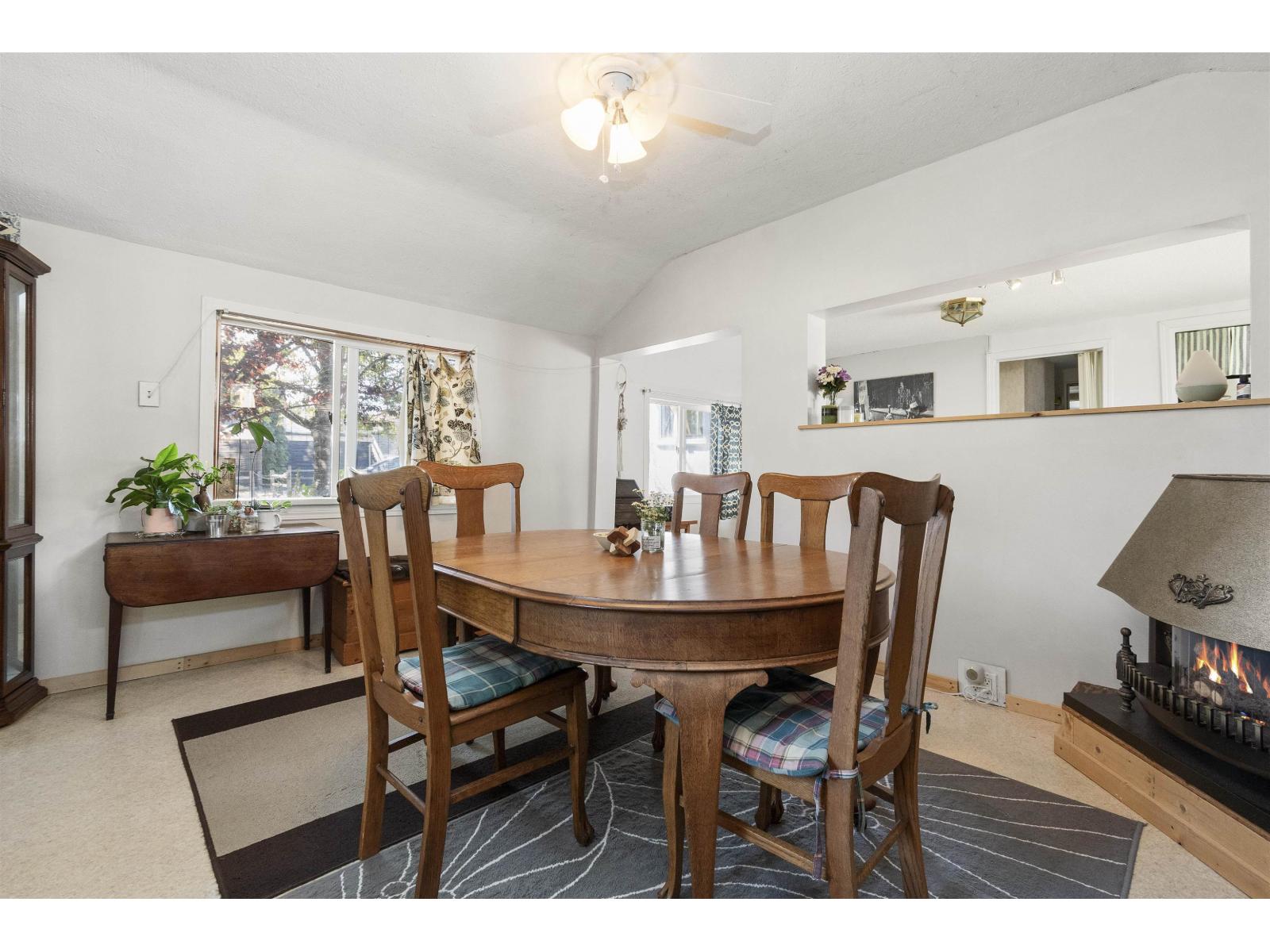 42259 Yarrow Central Road, Yarrow, Yarrow, British Columbia  V2R 5E3 - Photo 7 - R3018834