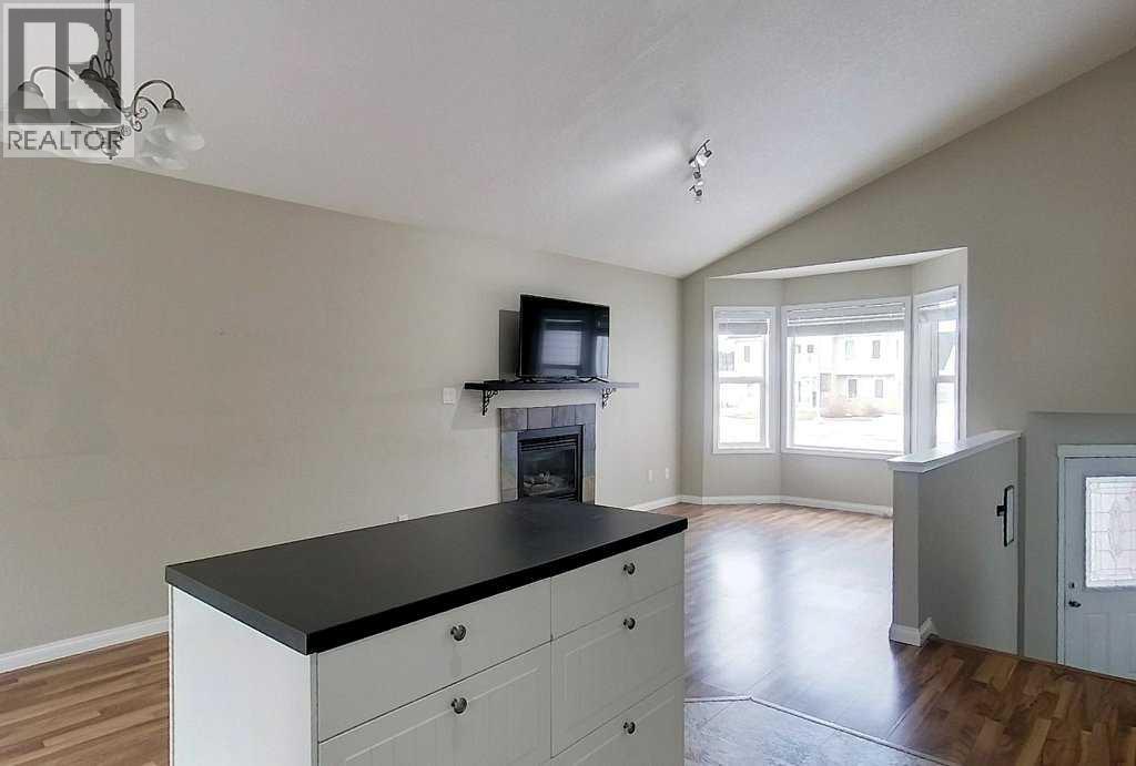 4155 15 Avenue, Edson, Alberta  T7E 0A5 - Photo 4 - A2258125